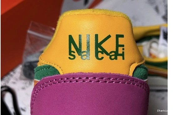 Green  LD Sacai BV0073-301 Waffle Nike Pine 1104